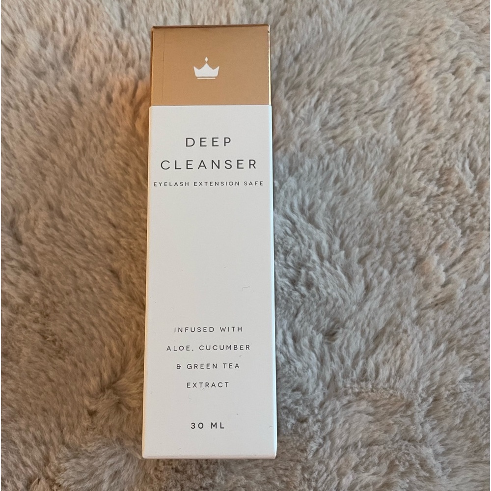 New in Box! Bella Lash  Foaming Cleanser